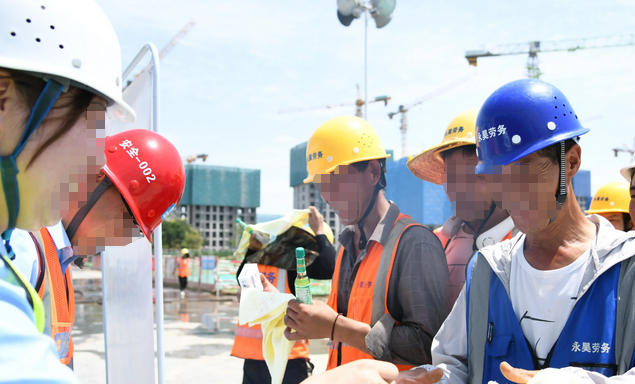 建筑八大员劳务员有用吗-建筑八大员劳务员有用